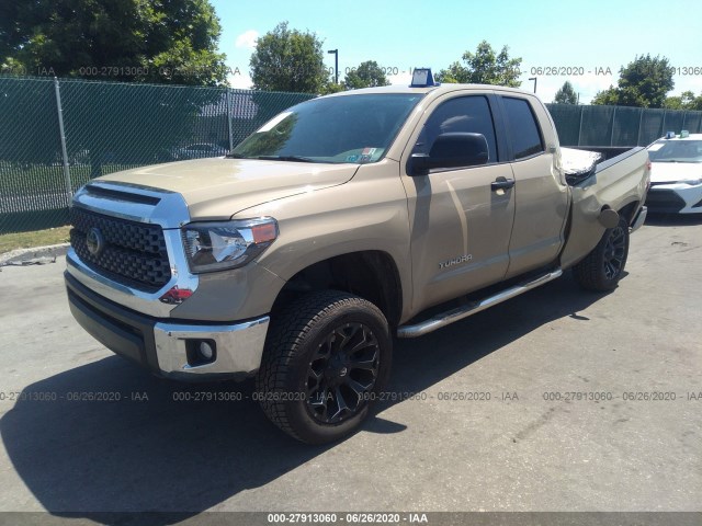 Photo 1 VIN: 5TFUM5F17JX077699 - TOYOTA TUNDRA 4WD 