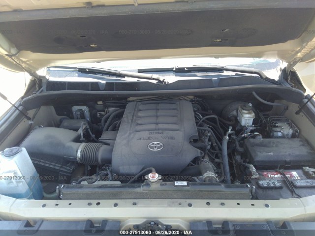 Photo 9 VIN: 5TFUM5F17JX077699 - TOYOTA TUNDRA 4WD 