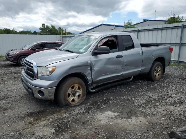 Photo 0 VIN: 5TFUM5F18AX004681 - TOYOTA TUNDRA DOU 