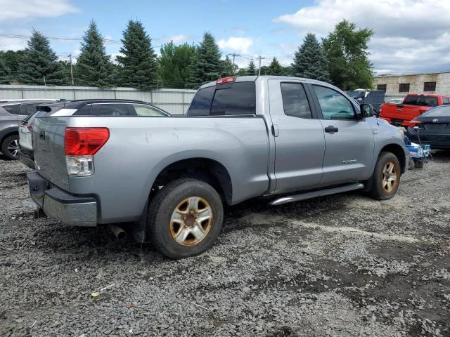 Photo 2 VIN: 5TFUM5F18AX004681 - TOYOTA TUNDRA DOU 