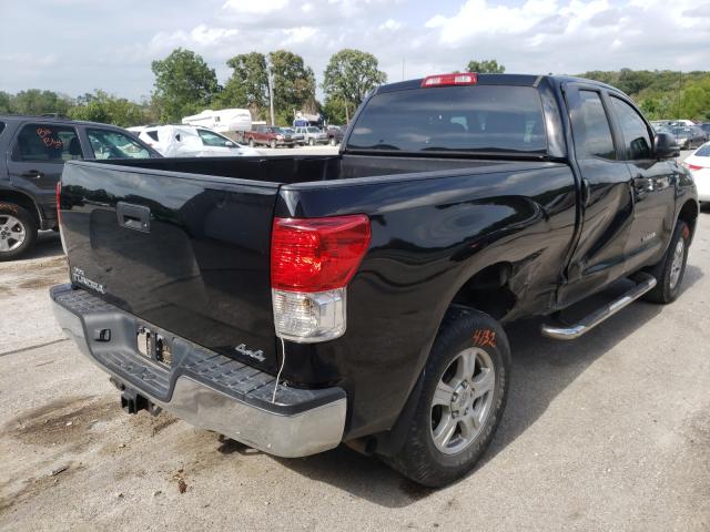 Photo 3 VIN: 5TFUM5F18AX005717 - TOYOTA TUNDRA DOU 