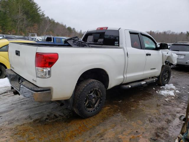 Photo 2 VIN: 5TFUM5F18AX015180 - TOYOTA TUNDRA DOU 