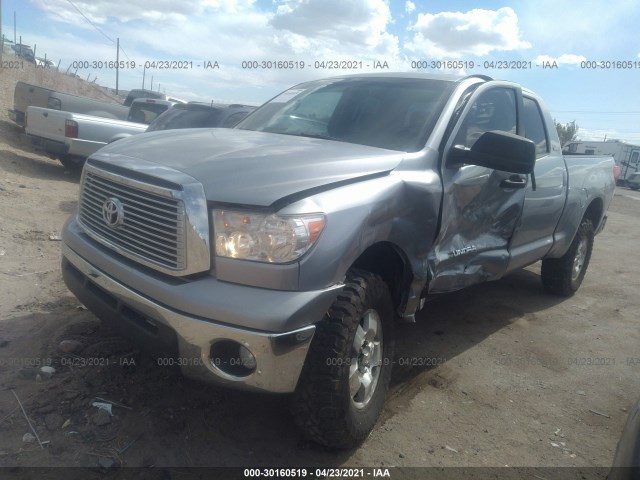 Photo 1 VIN: 5TFUM5F18BX017464 - TOYOTA TUNDRA 4WD TRUCK 