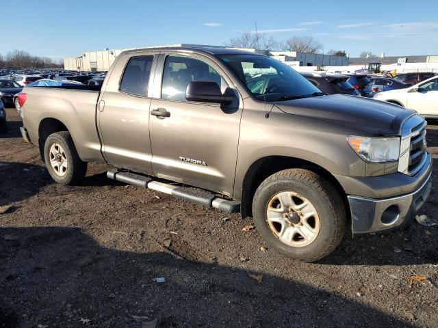 Photo 3 VIN: 5TFUM5F18BX025869 - TOYOTA TUNDRA 