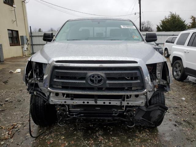 Photo 4 VIN: 5TFUM5F18BX026794 - TOYOTA TUNDRA DOU 