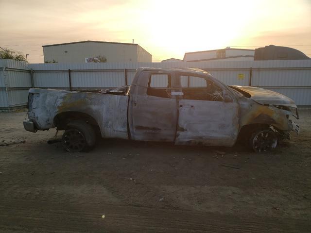 Photo 8 VIN: 5TFUM5F18CX039210 - TOYOTA TUNDRA DOU 