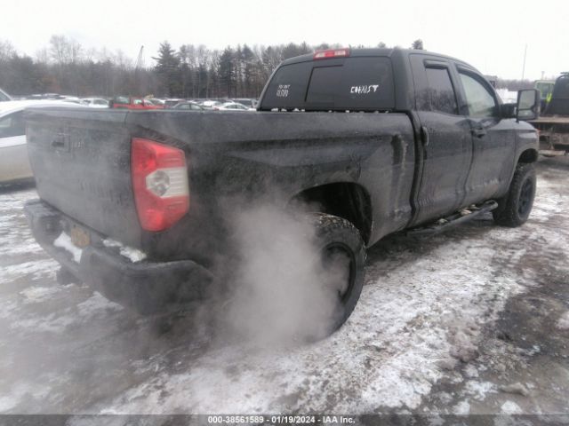 Photo 3 VIN: 5TFUM5F18FX061745 - TOYOTA TUNDRA 