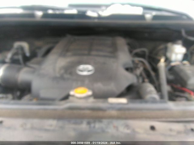 Photo 9 VIN: 5TFUM5F18FX061745 - TOYOTA TUNDRA 