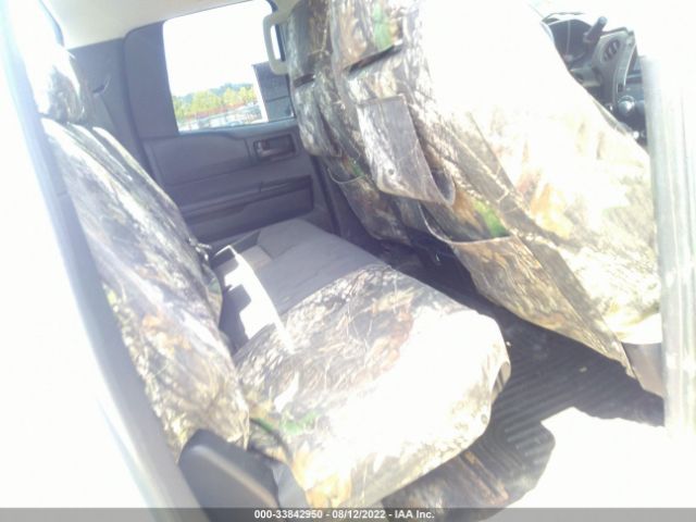 Photo 7 VIN: 5TFUM5F18GX066123 - TOYOTA TUNDRA 4WD TRUCK 