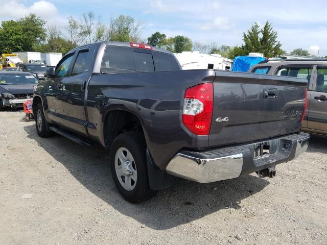 Photo 2 VIN: 5TFUM5F18HX071646 - TOYOTA TUNDRA DOU 