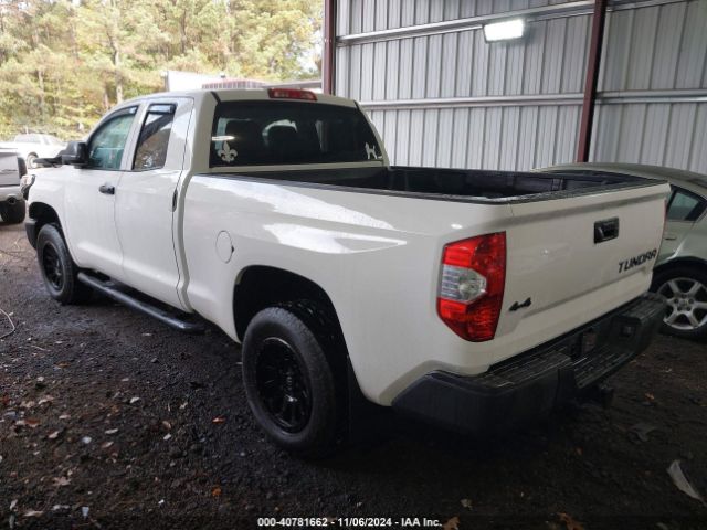 Photo 2 VIN: 5TFUM5F18KX081777 - TOYOTA TUNDRA 