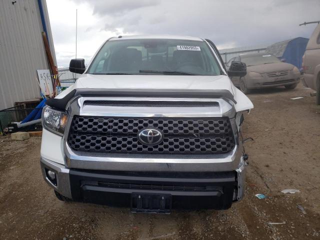 Photo 4 VIN: 5TFUM5F18KX083724 - TOYOTA TUNDRA DOU 