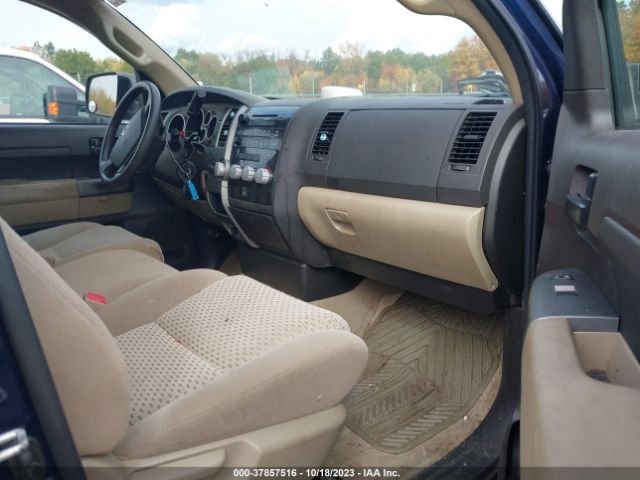 Photo 4 VIN: 5TFUM5F19BX020969 - TOYOTA TUNDRA 