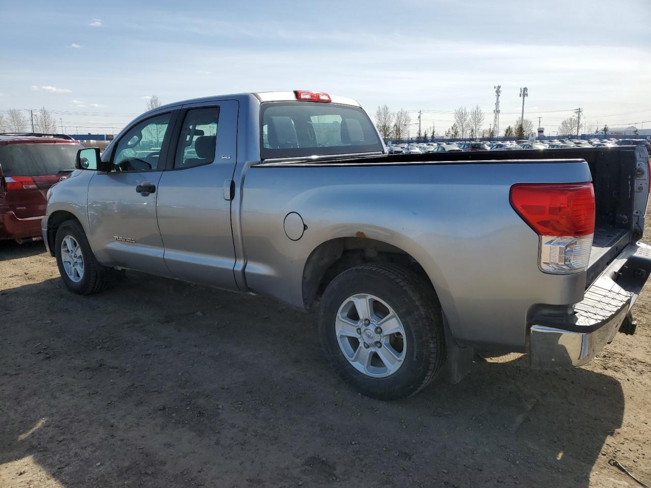 Photo 1 VIN: 5TFUM5F19BX025198 - TOYOTA TUNDRA 