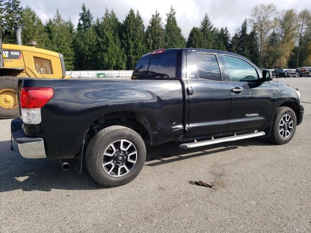 Photo 2 VIN: 5TFUM5F19CX029480 - TOYOTA TUNDRA DOU 