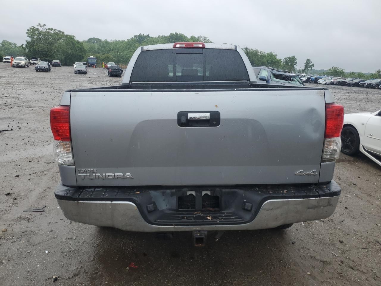 Photo 5 VIN: 5TFUM5F19DX045342 - TOYOTA TUNDRA 