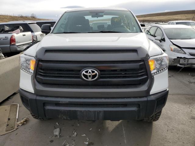 Photo 4 VIN: 5TFUM5F19FX063911 - TOYOTA TUNDRA DOU 