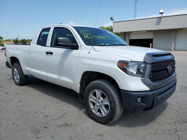 Photo 3 VIN: 5TFUM5F19JX077946 - TOYOTA TUNDRA DOU 