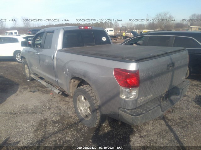 Photo 2 VIN: 5TFUM5F1XCX036602 - TOYOTA TUNDRA 4WD TRUCK 