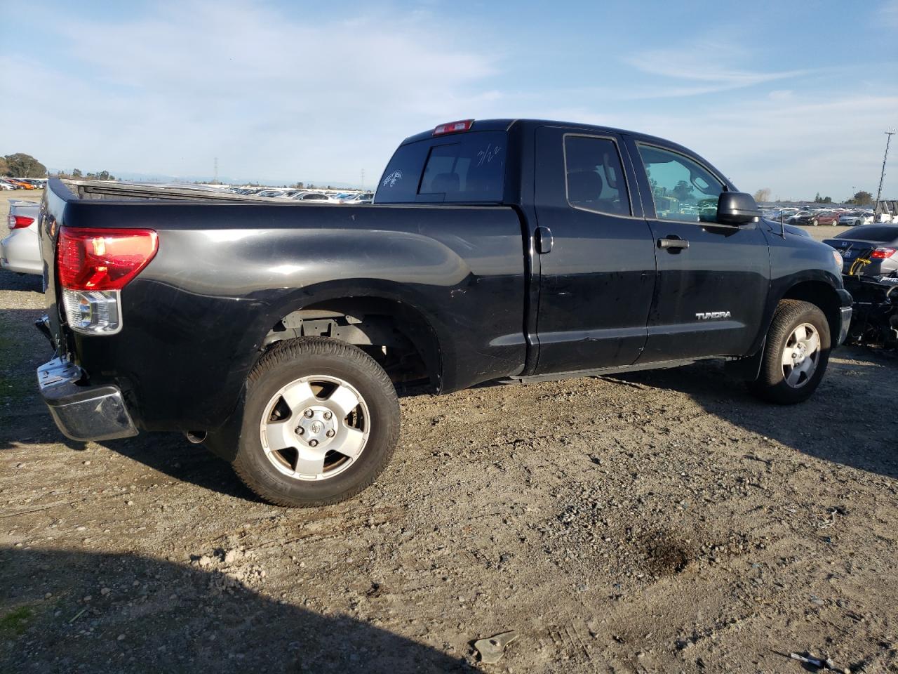 Photo 2 VIN: 5TFUM5F1XDX045267 - TOYOTA TUNDRA 