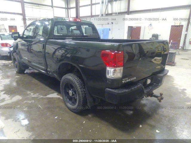 Photo 2 VIN: 5TFUM5F1XDX049609 - TOYOTA TUNDRA 4WD TRUCK 