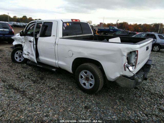 Photo 2 VIN: 5TFUM5F1XGX068066 - TOYOTA TUNDRA 4WD TRUCK 