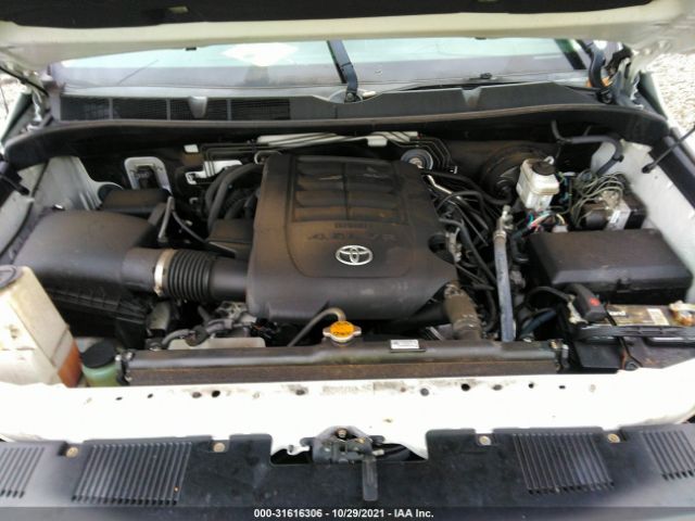 Photo 9 VIN: 5TFUM5F1XGX068066 - TOYOTA TUNDRA 4WD TRUCK 