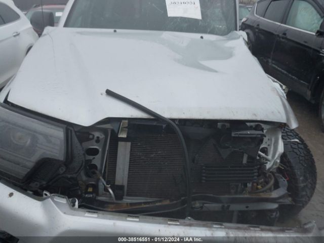 Photo 9 VIN: 5TFUU4EN0DX081905 - TOYOTA TACOMA 