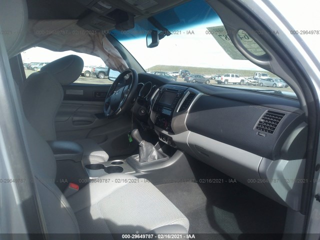 Photo 4 VIN: 5TFUU4EN0DX082861 - TOYOTA TACOMA 