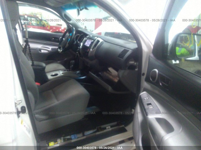 Photo 4 VIN: 5TFUU4EN0FX148280 - TOYOTA TACOMA 