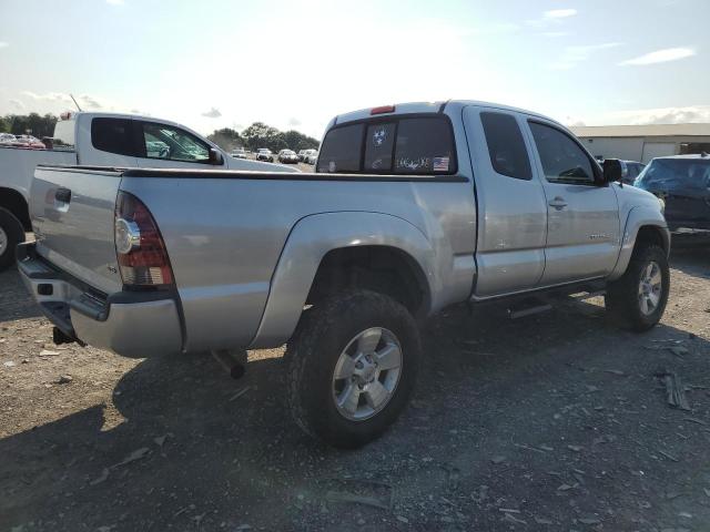 Photo 2 VIN: 5TFUU4EN1DX049836 - TOYOTA TACOMA 