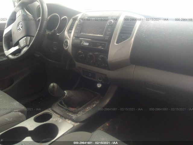 Photo 4 VIN: 5TFUU4EN1DX082397 - TOYOTA TACOMA 