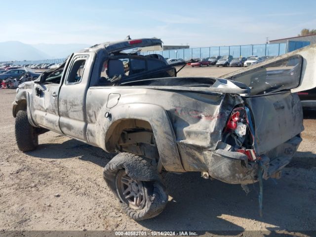 Photo 2 VIN: 5TFUU4EN1FX118818 - TOYOTA TACOMA 