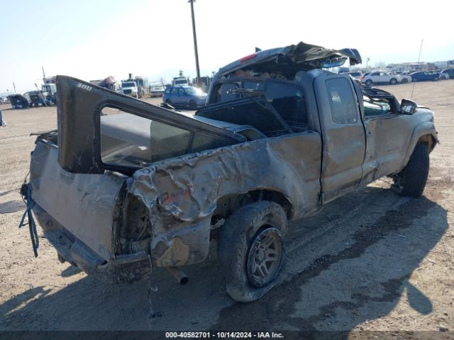 Photo 3 VIN: 5TFUU4EN1FX118818 - TOYOTA TACOMA 