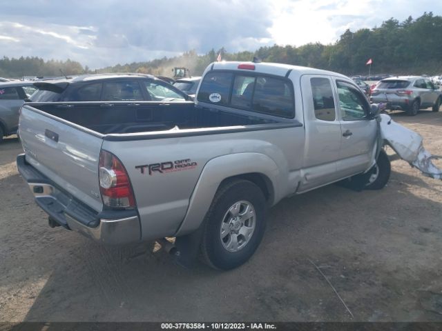 Photo 3 VIN: 5TFUU4EN2CX027388 - TOYOTA TACOMA 