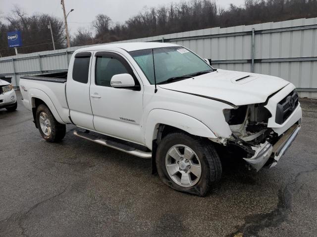 Photo 3 VIN: 5TFUU4EN2DX077631 - TOYOTA TACOMA 