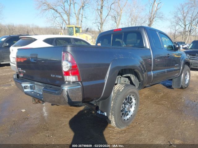 Photo 3 VIN: 5TFUU4EN3DX082420 - TOYOTA TACOMA 