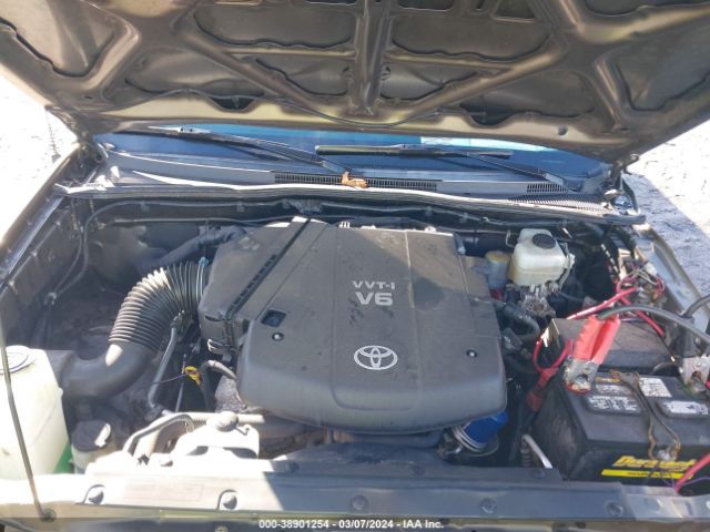 Photo 9 VIN: 5TFUU4EN5BX016786 - TOYOTA TACOMA 