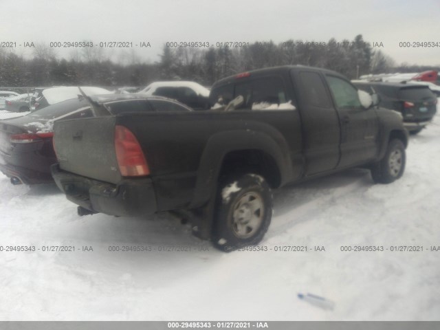 Photo 3 VIN: 5TFUU4EN5CX030849 - TOYOTA TACOMA 