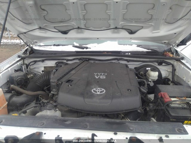 Photo 9 VIN: 5TFUU4EN6DX062999 - TOYOTA TACOMA 