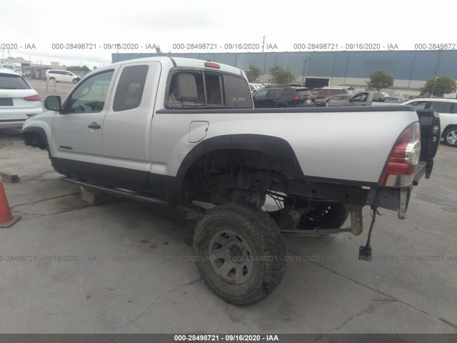 Photo 2 VIN: 5TFUU4EN7BX011444 - TOYOTA TACOMA 