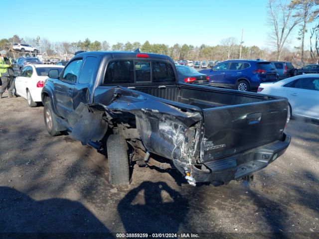 Photo 2 VIN: 5TFUU4EN7FX130133 - TOYOTA TACOMA 