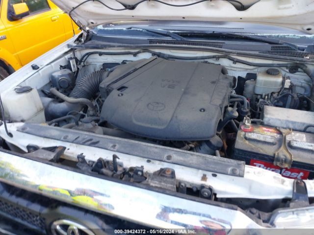 Photo 9 VIN: 5TFUU4EN8FX121439 - TOYOTA TACOMA 