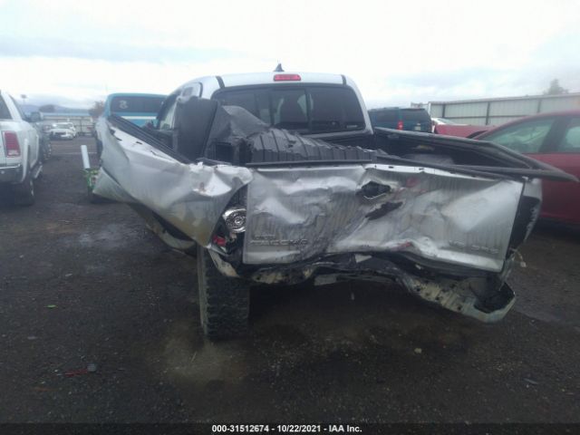 Photo 5 VIN: 5TFUU4EN9CX040834 - TOYOTA TACOMA 