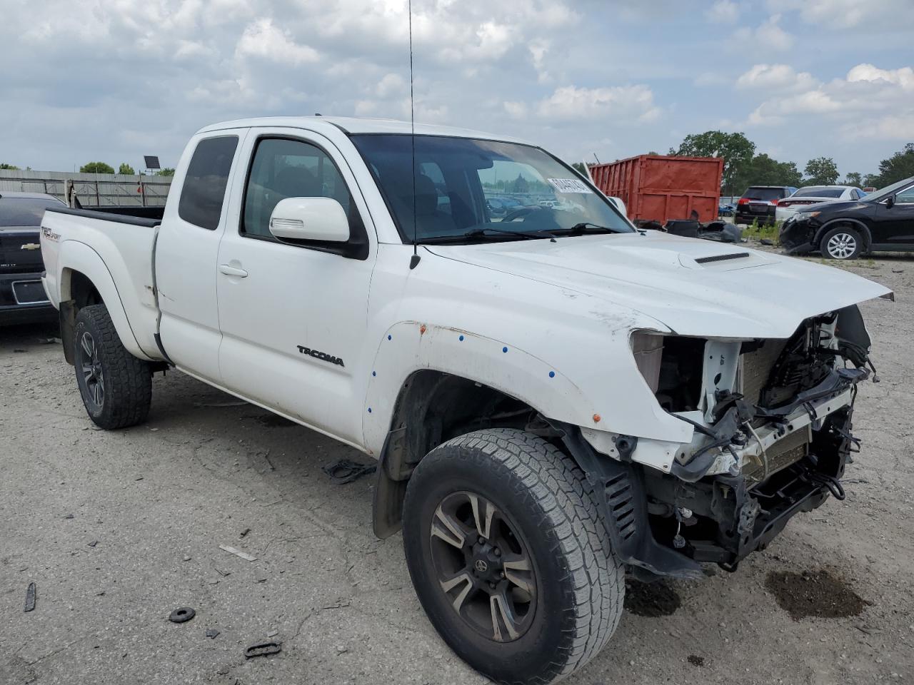 Photo 3 VIN: 5TFUU4EN9FX111681 - TOYOTA TACOMA 