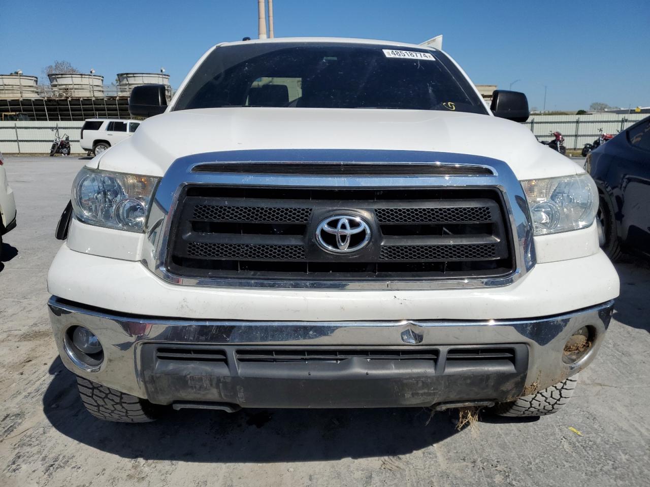 Photo 4 VIN: 5TFUW5F10DX294378 - TOYOTA TUNDRA 