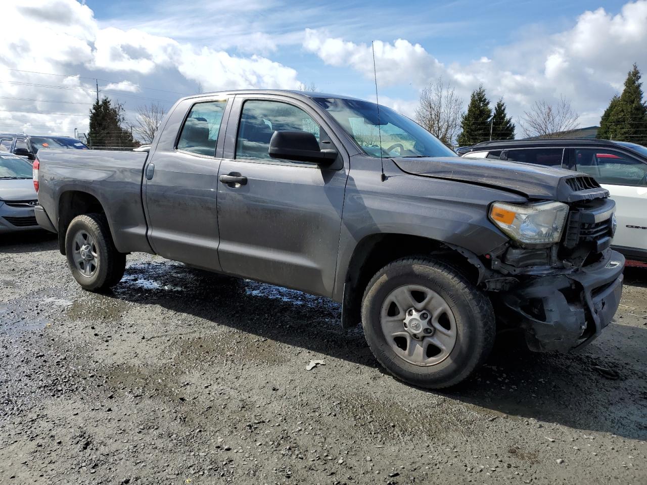 Photo 3 VIN: 5TFUW5F10EX393901 - TOYOTA TUNDRA 