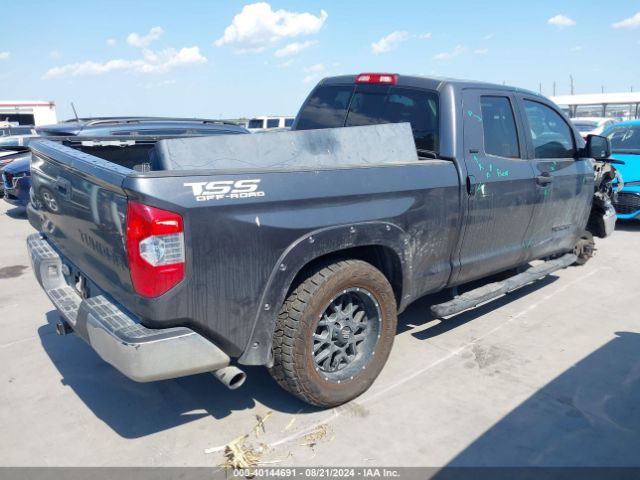 Photo 3 VIN: 5TFUW5F10JX685946 - TOYOTA TUNDRA 