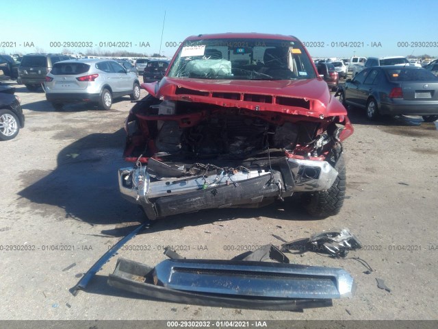 Photo 5 VIN: 5TFUW5F10JX708884 - TOYOTA TUNDRA 4WD 