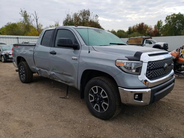 Photo 3 VIN: 5TFUW5F10JX719643 - TOYOTA TUNDRA 